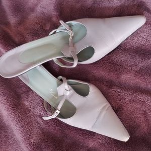 Sigerson Morrison pale Periwinkle kitten heel mule size 10